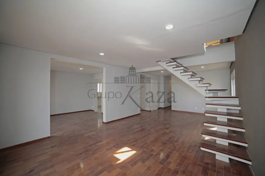 Foto 1 de Apartamento com 3 Quartos à venda, 304m² em Moema, São Paulo