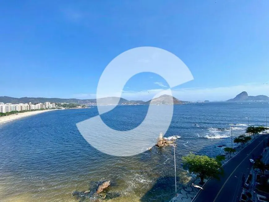 Foto 1 de Cobertura com 5 Quartos à venda, 400m² em Icaraí, Niterói