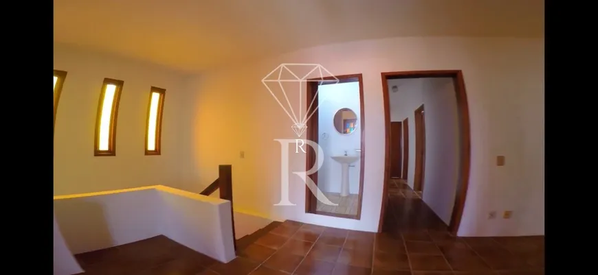 Foto 1 de Sobrado com 6 Quartos para alugar, 370m² em Bom Abrigo, Florianópolis
