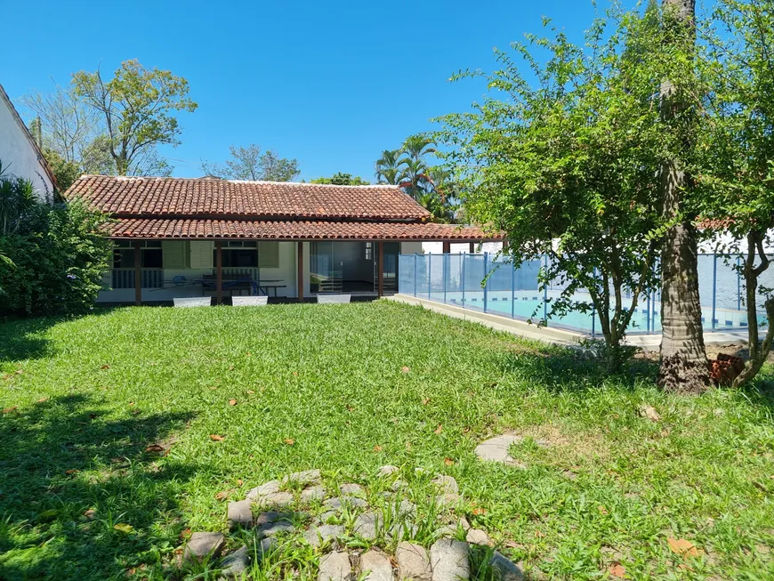 Foto 1 de Casa de Condomínio com 3 Quartos à venda, 270m² em Anil, Rio de Janeiro
