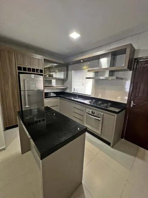 Foto 1 de Sobrado com 2 Quartos à venda, 79m² em Jardim Iririú, Joinville