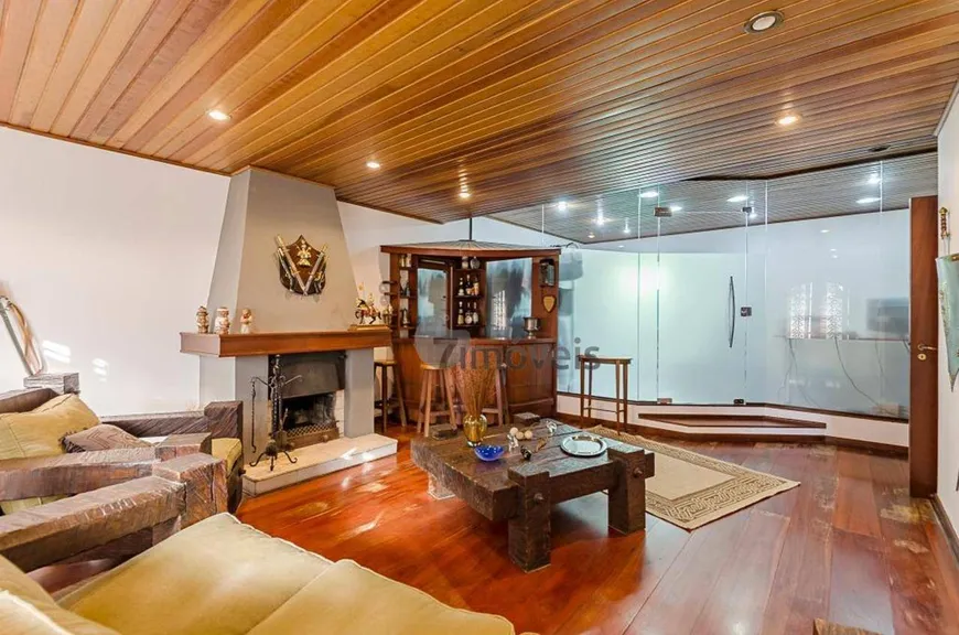 Foto 1 de Casa com 4 Quartos à venda, 280m² em Parolin, Curitiba