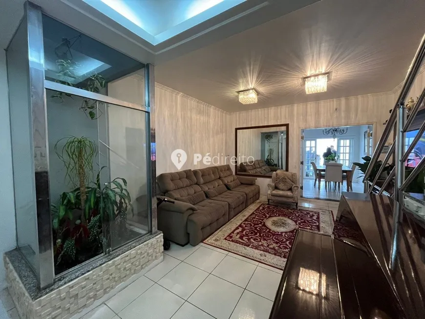 Foto 1 de Casa com 3 Quartos à venda, 200m² em Vila Formosa, São Paulo