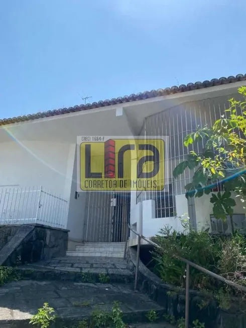 Foto 1 de Casa com 3 Quartos à venda, 300m² em Centro, João Pessoa