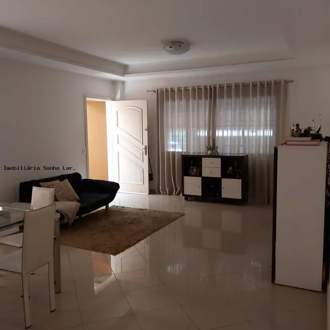 Foto 1 de Sobrado com 3 Quartos à venda, 150m² em Presidente Altino, Osasco