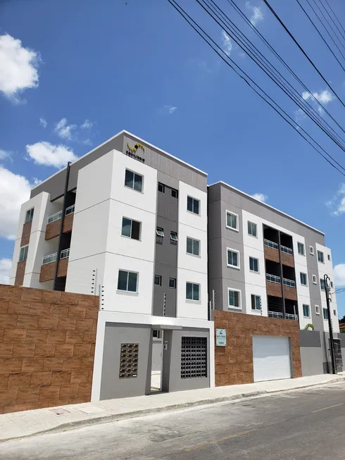 Foto 1 de Apartamento com 2 Quartos à venda, 56m² em Centro, Caucaia