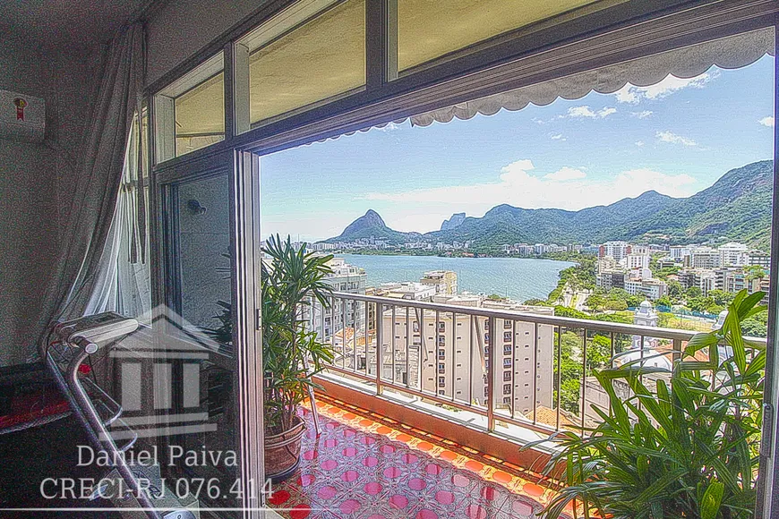 Foto 1 de Apartamento com 4 Quartos à venda, 197m² em Lagoa, Rio de Janeiro