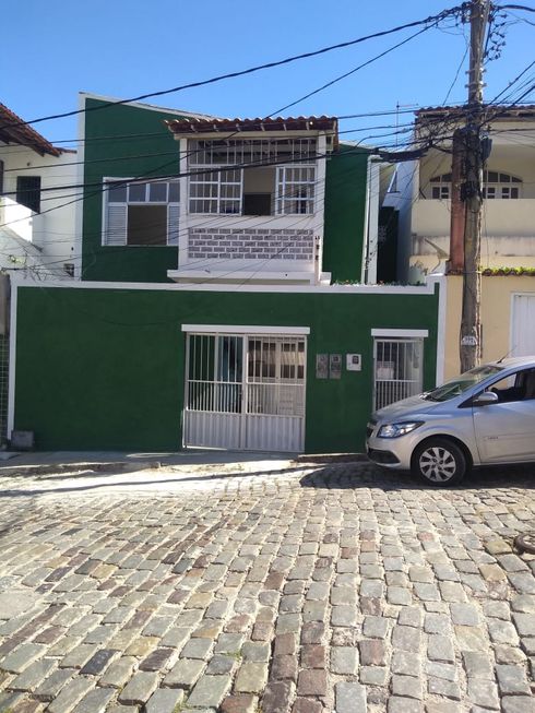 Foto 1 de Casa com 2 Quartos para alugar, 100m² em Amaralina, Salvador