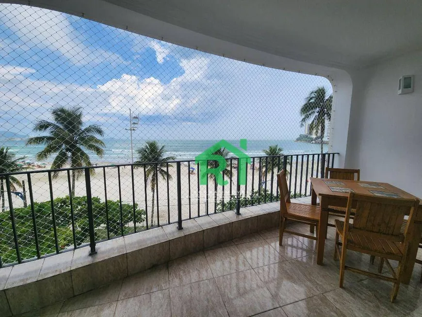 Foto 1 de Apartamento com 4 Quartos à venda, 145m² em Jardim Astúrias, Guarujá