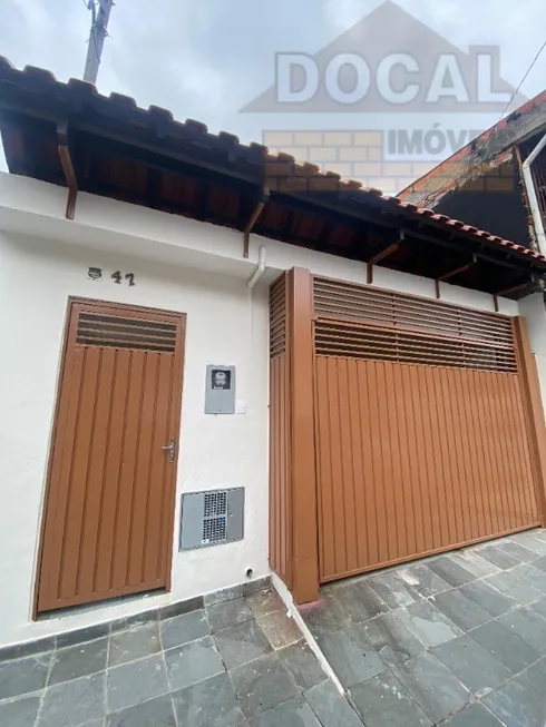 Foto 1 de Casa com 4 Quartos à venda, 113m² em JARDIM VAZAME, Embu das Artes
