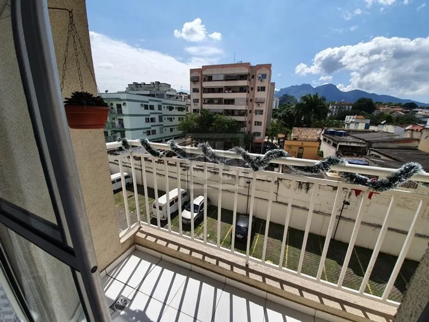 Foto 1 de Apartamento com 2 Quartos à venda, 56m² em Taquara, Rio de Janeiro