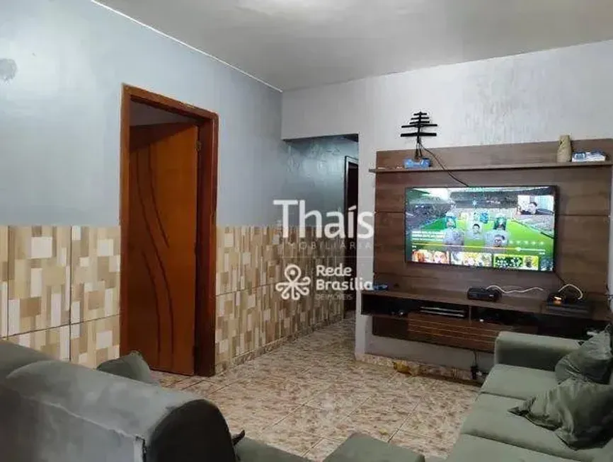 Foto 1 de Casa com 4 Quartos à venda, 170m² em Samambaia Sul, Samambaia