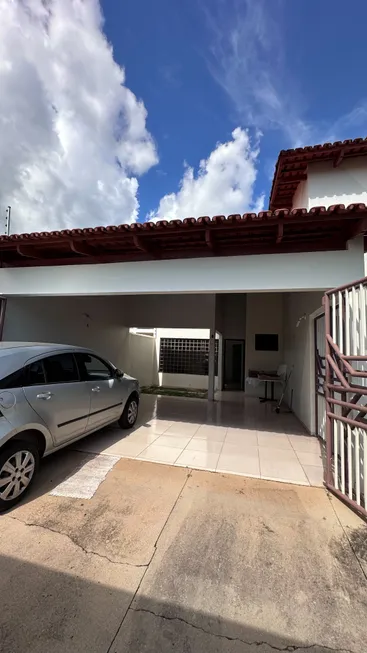 Foto 1 de Casa com 3 Quartos para alugar, 220m² em Plano Diretor Sul, Palmas