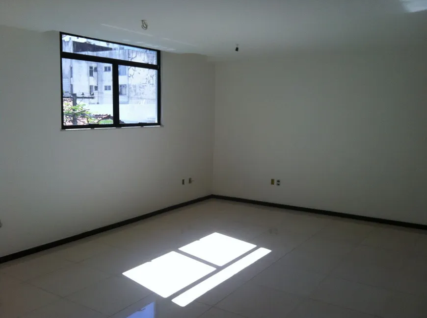 Foto 1 de Sala Comercial para alugar, 300m² em Barra, Salvador