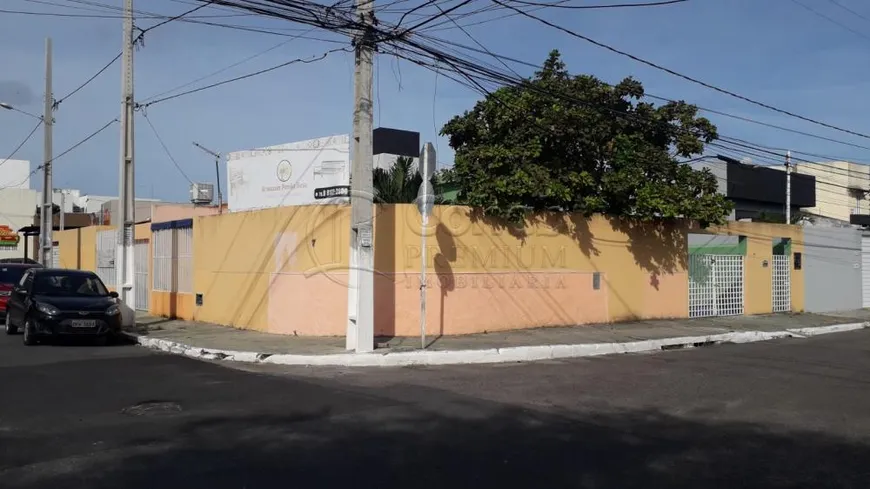 Foto 1 de Casa com 3 Quartos à venda, 438m² em Atalaia, Aracaju