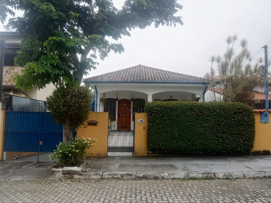 Foto 1 de Casa com 3 Quartos à venda, 189m² em Montese, Resende