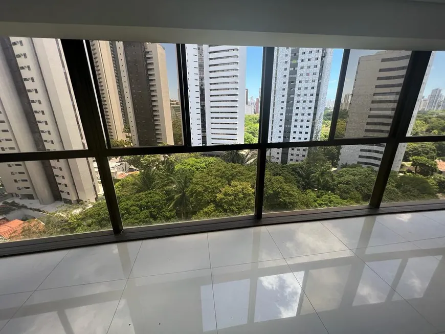 Foto 1 de Apartamento com 5 Quartos à venda, 312m² em Jaqueira, Recife