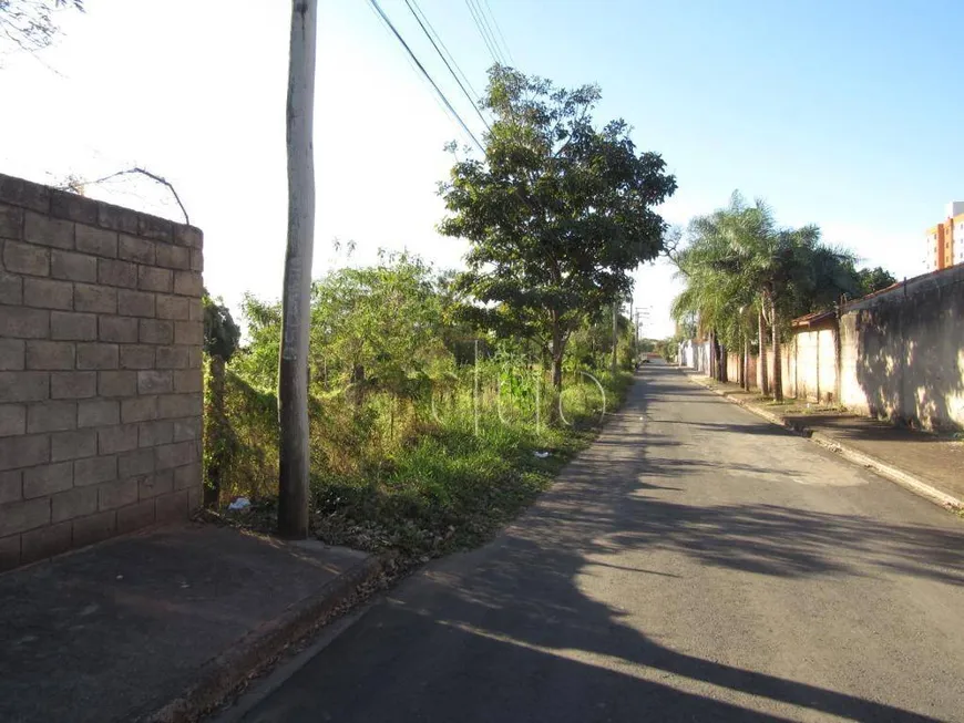 Foto 1 de Lote/Terreno à venda, 1600m² em Chácara Esperia, Piracicaba