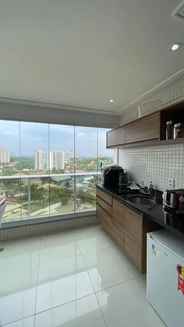 Foto 1 de Apartamento com 4 Quartos à venda, 140m² em Patamares, Salvador