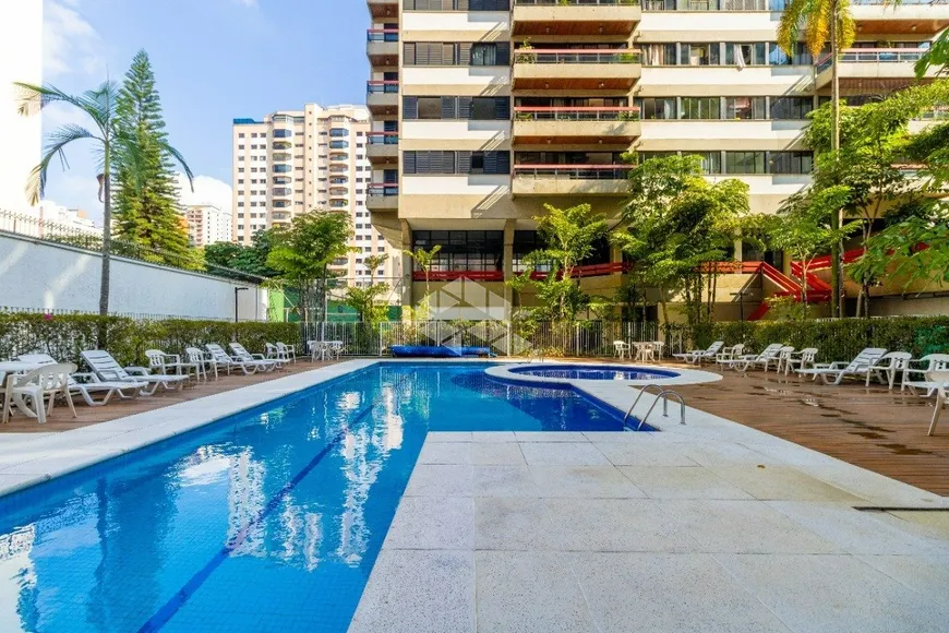 Foto 1 de Apartamento com 4 Quartos à venda, 113m² em Perdizes, São Paulo