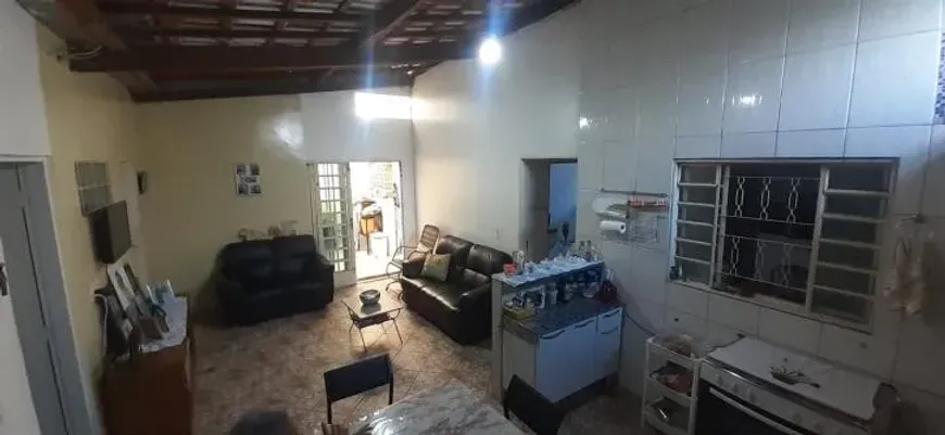 Foto 1 de Casa com 1 Quarto à venda, 170m² em Morada da Serra, Cuiabá