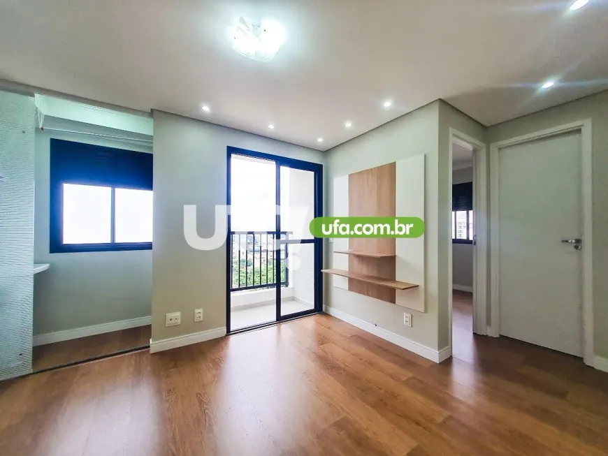 Foto 1 de Apartamento com 1 Quarto para alugar, 27m² em Barra Funda, São Paulo