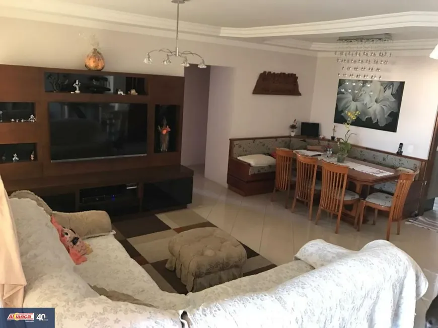 Foto 1 de Apartamento com 3 Quartos à venda, 140m² em Jardim Barbosa, Guarulhos