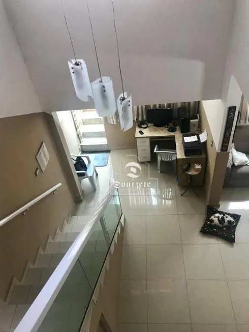 Foto 1 de Sobrado com 3 Quartos à venda, 237m² em Vila Guiomar, Santo André