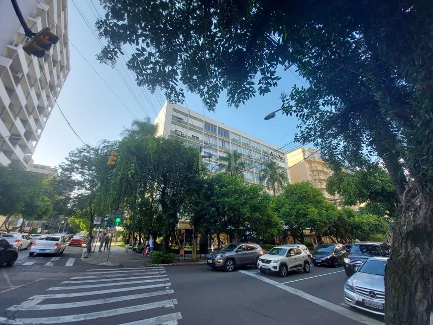 Foto 1 de Apartamento com 4 Quartos à venda, 382m² em Moinhos de Vento, Porto Alegre