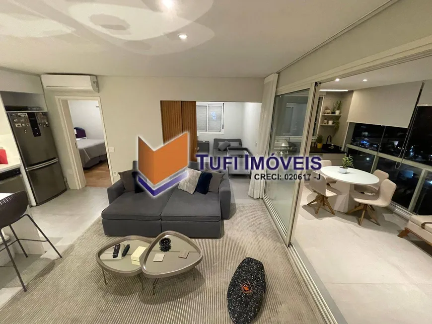 Foto 1 de Apartamento com 2 Quartos à venda, 95m² em Itaim Bibi, São Paulo