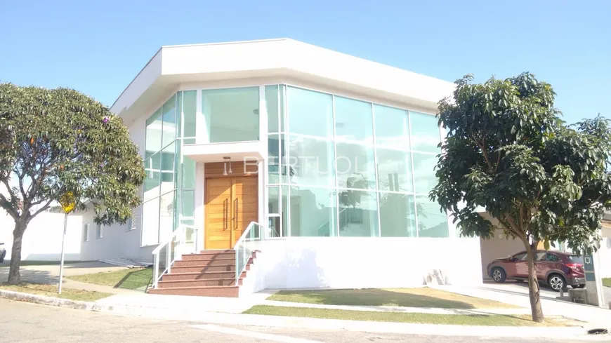 Foto 1 de Casa com 3 Quartos à venda, 330m² em Centro, Vinhedo