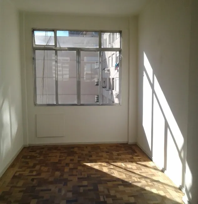 Foto 1 de Apartamento com 3 Quartos à venda, 143m² em Centro Histórico, Porto Alegre