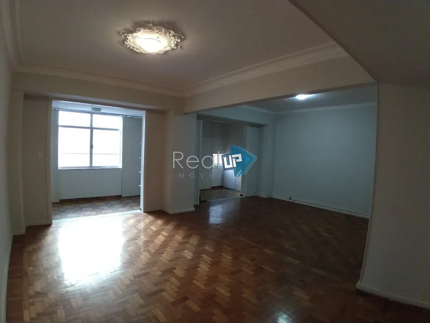 Foto 1 de Apartamento com 3 Quartos à venda, 150m² em Copacabana, Rio de Janeiro