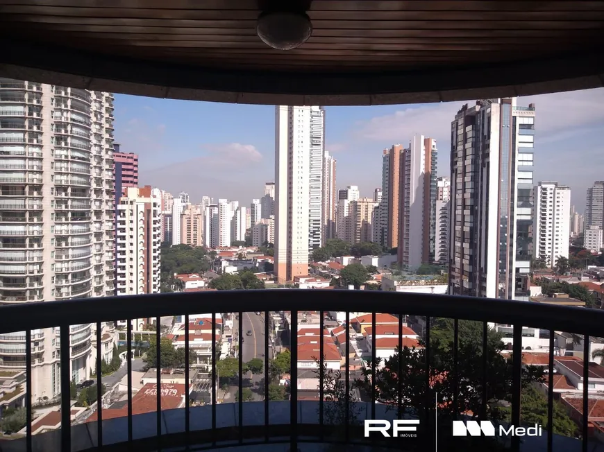 Foto 1 de Apartamento com 3 Quartos à venda, 234m² em Jardim Anália Franco, São Paulo