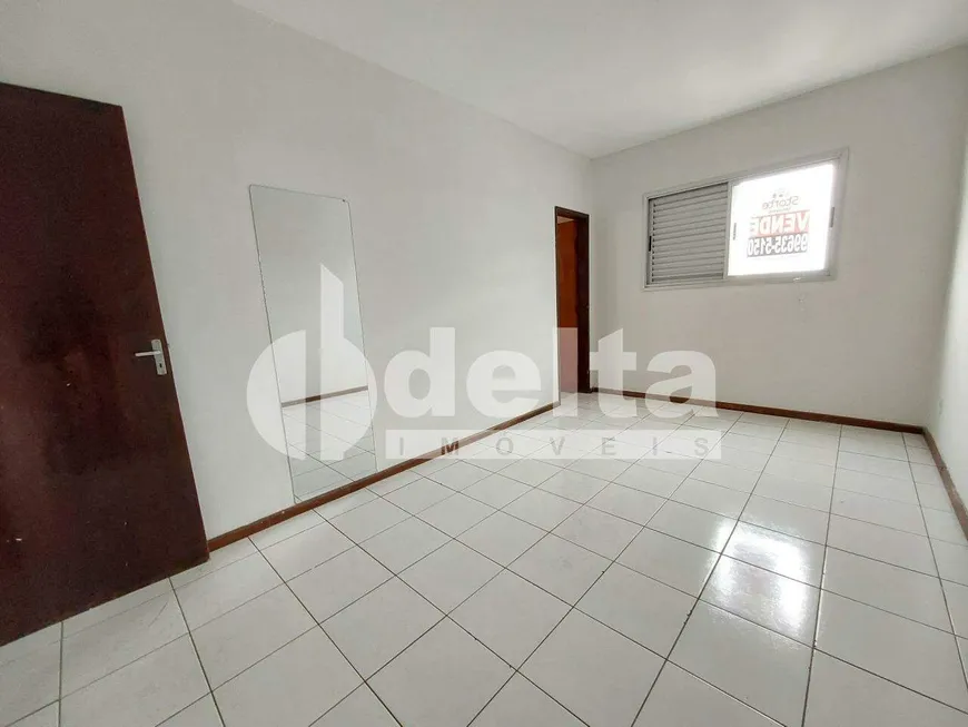 Foto 1 de Apartamento com 3 Quartos à venda, 128m² em Osvaldo Rezende, Uberlândia