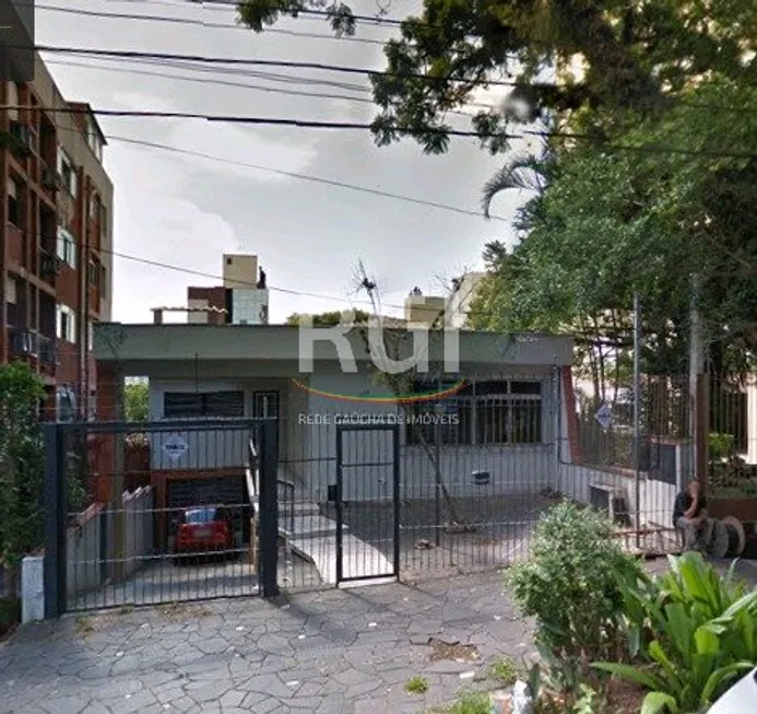 Foto 1 de Casa com 3 Quartos à venda, 251m² em Petrópolis, Porto Alegre