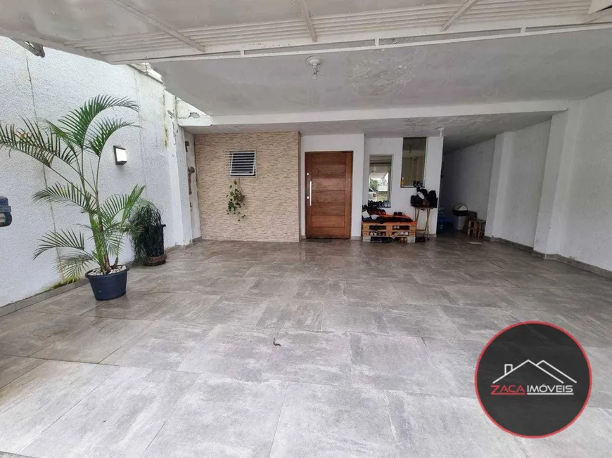 Foto 1 de Sobrado com 3 Quartos à venda, 210m² em Jardins do Paraíso, Mogi das Cruzes