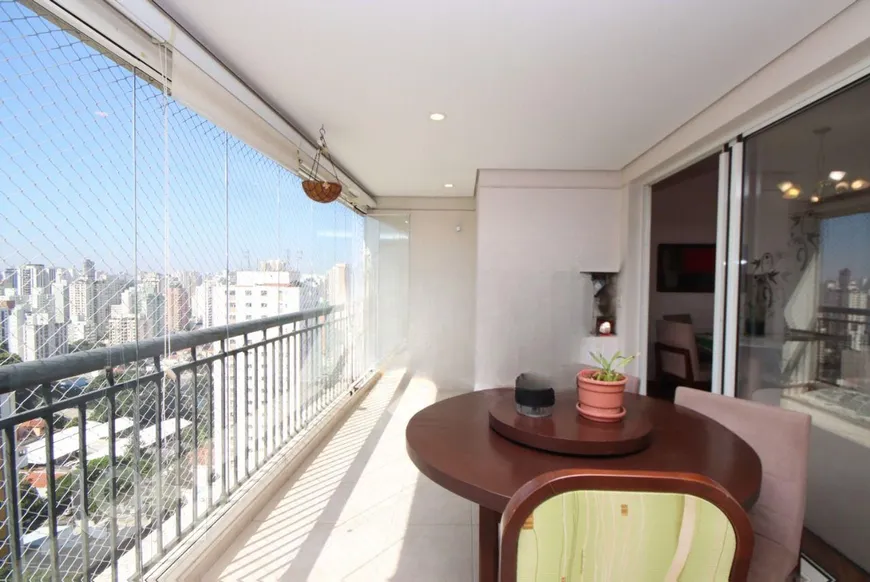 Foto 1 de Apartamento com 4 Quartos à venda, 130m² em Vila Clementino, São Paulo