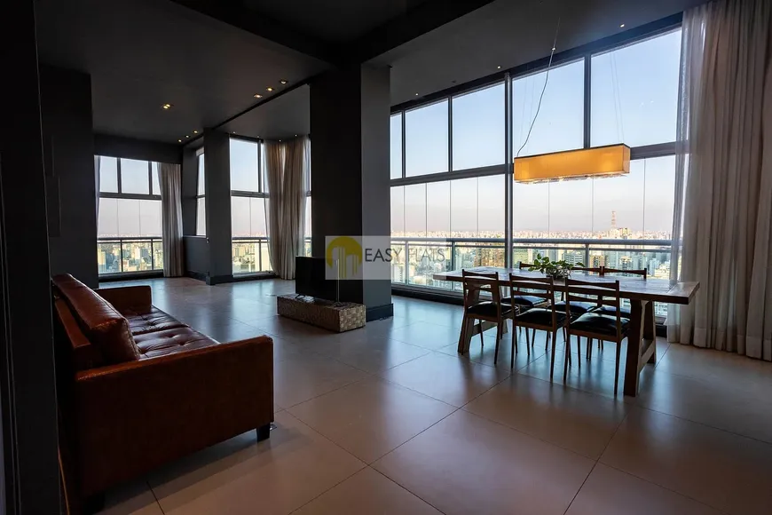 Foto 1 de Flat com 1 Quarto para alugar, 130m² em Cerqueira César, São Paulo