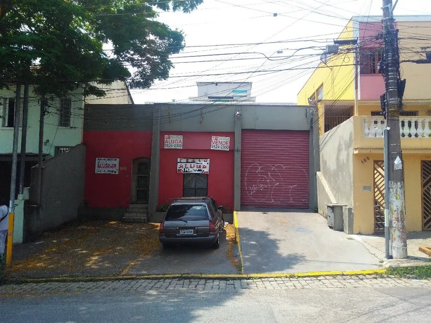 Foto 1 de Lote/Terreno para venda ou aluguel, 750m² em Caxingui, São Paulo