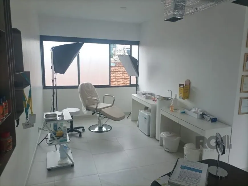 Foto 1 de Sala Comercial à venda, 58m² em Auxiliadora, Porto Alegre