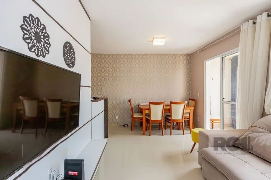 Foto 1 de Apartamento com 3 Quartos à venda, 66m² em Humaitá, Porto Alegre