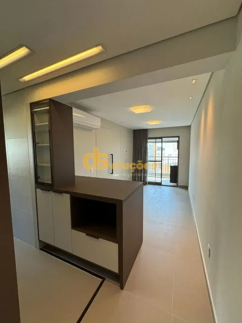 Foto 1 de Apartamento com 2 Quartos para alugar, 55m² em Moema, São Paulo