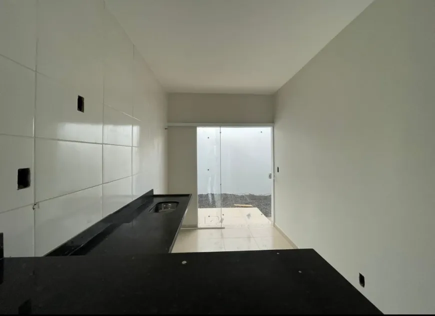 Foto 1 de Casa com 2 Quartos à venda, 108m² em Residencial Integração, Uberlândia