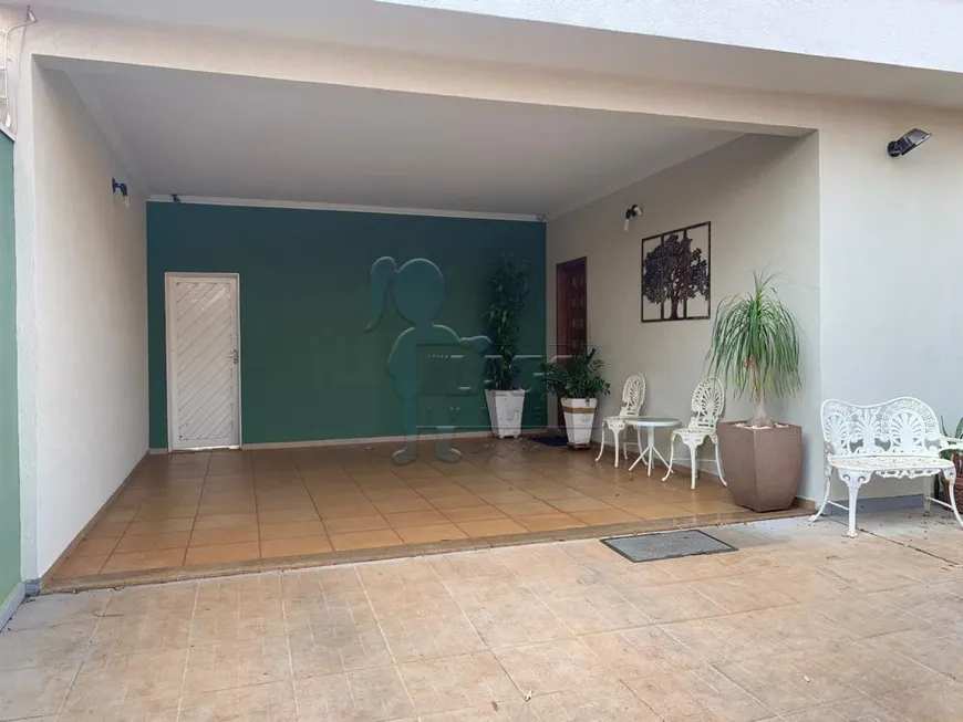 Foto 1 de Casa com 3 Quartos à venda, 250m² em Jardim Irajá, Ribeirão Preto