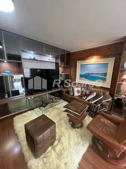 Foto 1 de Flat com 1 Quarto à venda, 52m² em Barra da Tijuca, Rio de Janeiro