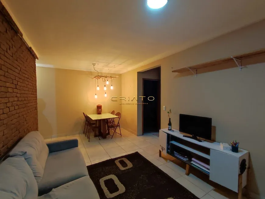 Foto 1 de Apartamento com 2 Quartos à venda, 55m² em Jardim Alexandrina, Anápolis