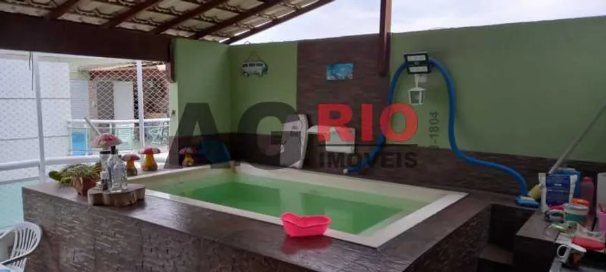 Foto 1 de Casa de Condomínio com 2 Quartos à venda, 100m² em Bento Ribeiro, Rio de Janeiro