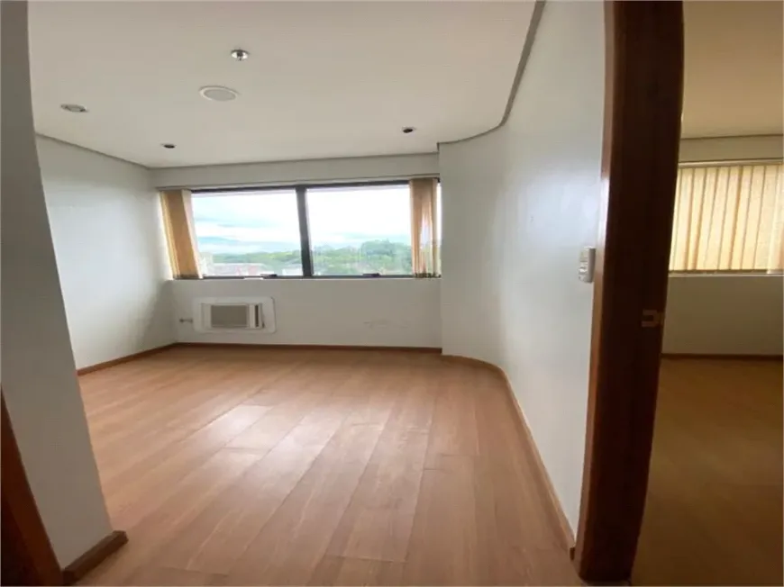 Foto 1 de Sala Comercial à venda, 29m² em Menino Deus, Porto Alegre