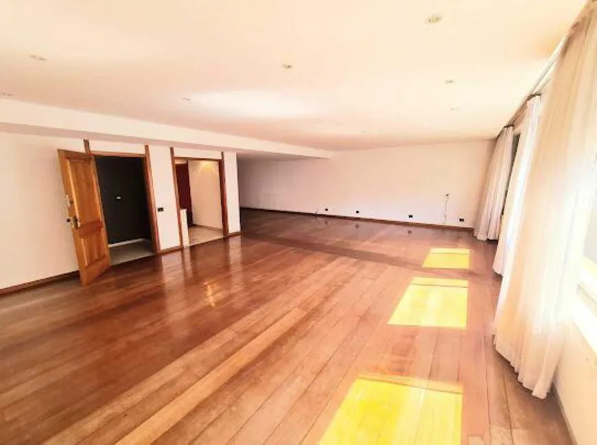 Foto 1 de Apartamento com 4 Quartos à venda, 170m² em Copacabana, Rio de Janeiro